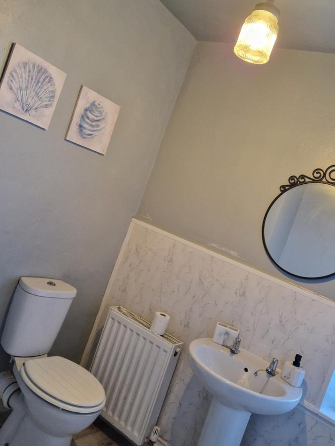 Three Bedroomed House In Morecambe Exterior photo